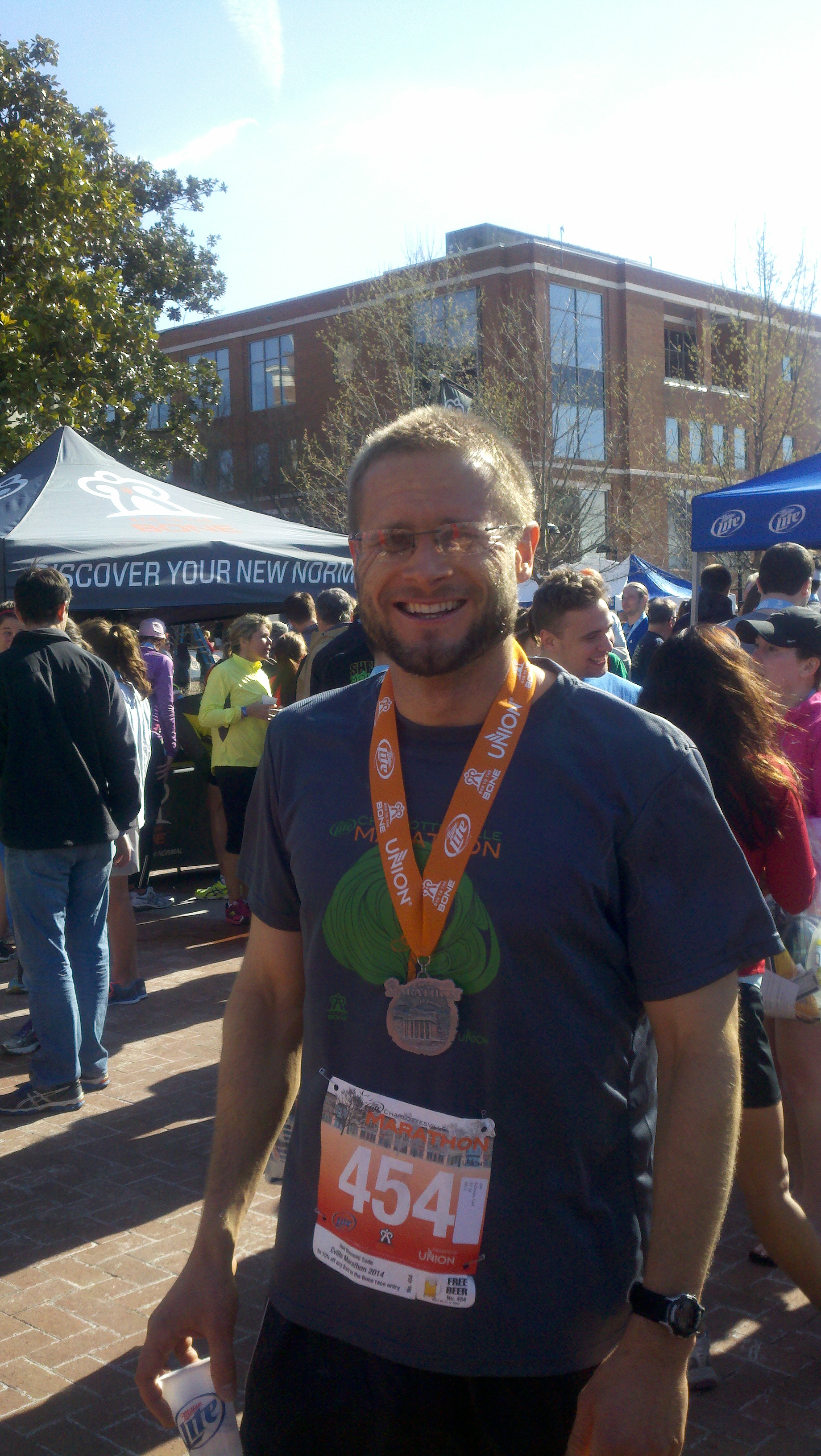 Carl Schwarz places 2nd in Charlottesville Marathon